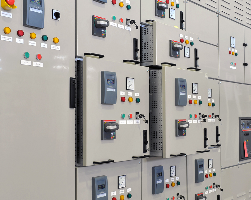Low Voltage switchgear - link to analytical products page